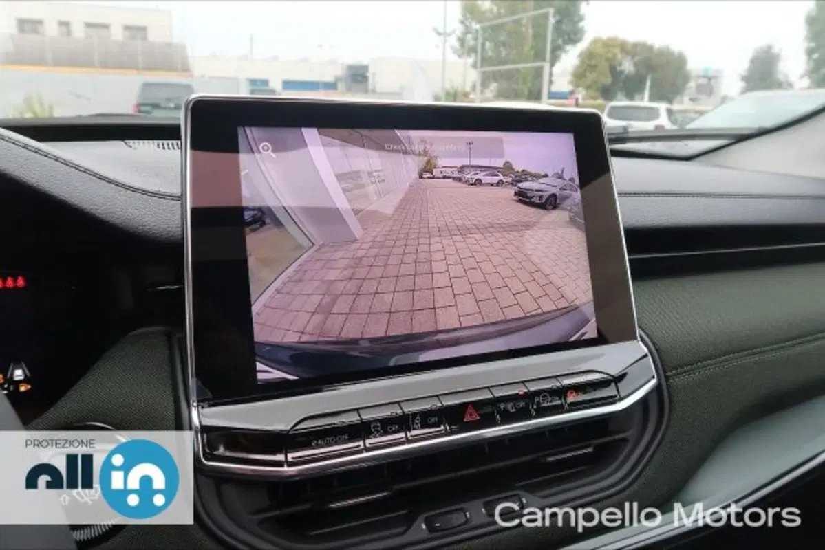 Jeep Compass nuova a Venezia (11)