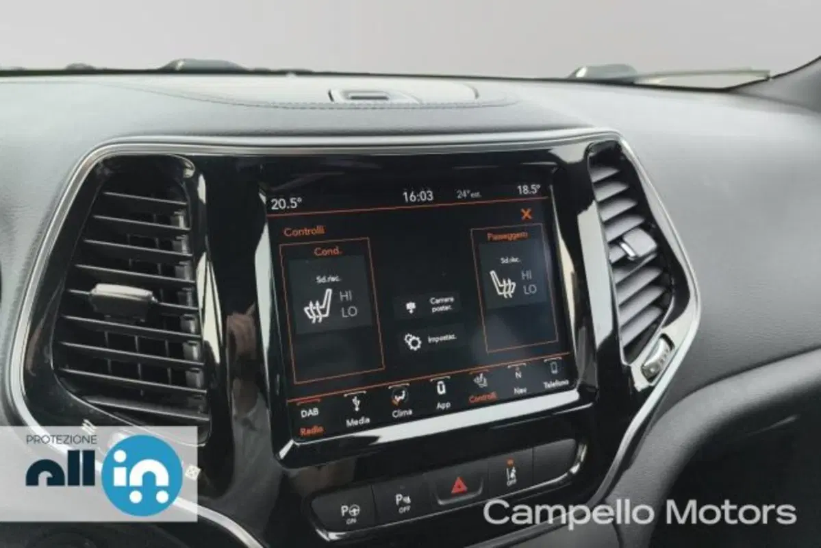 Jeep Cherokee usata a Venezia (12)