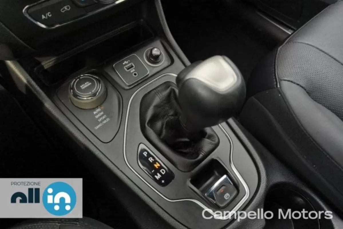 Jeep Cherokee usata a Venezia (14)