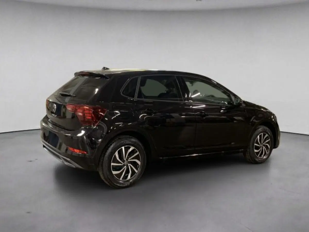 Volkswagen Polo nuova a Vicenza (4)
