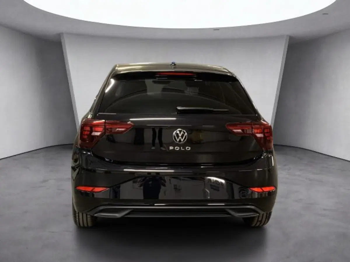 Volkswagen Polo nuova a Vicenza (5)