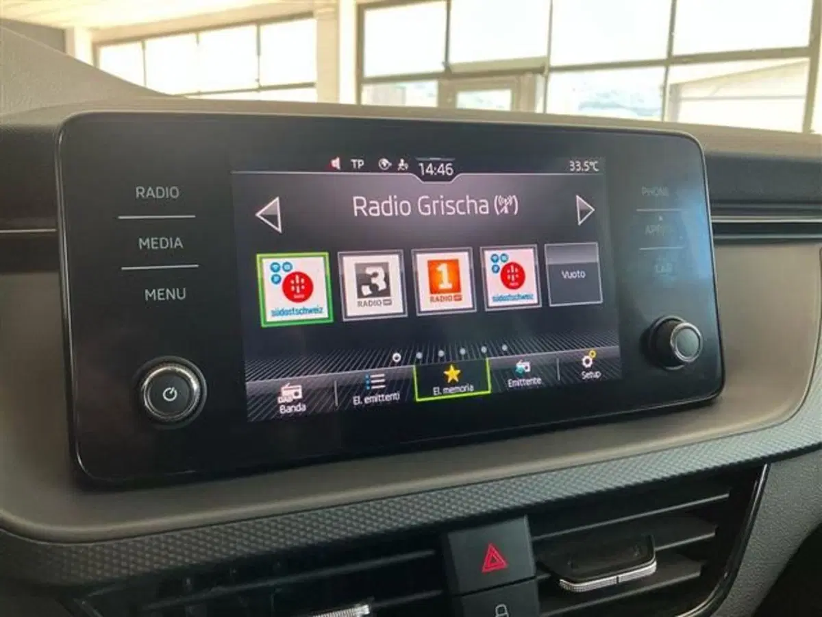 Skoda Kamiq usata a Como (12)
