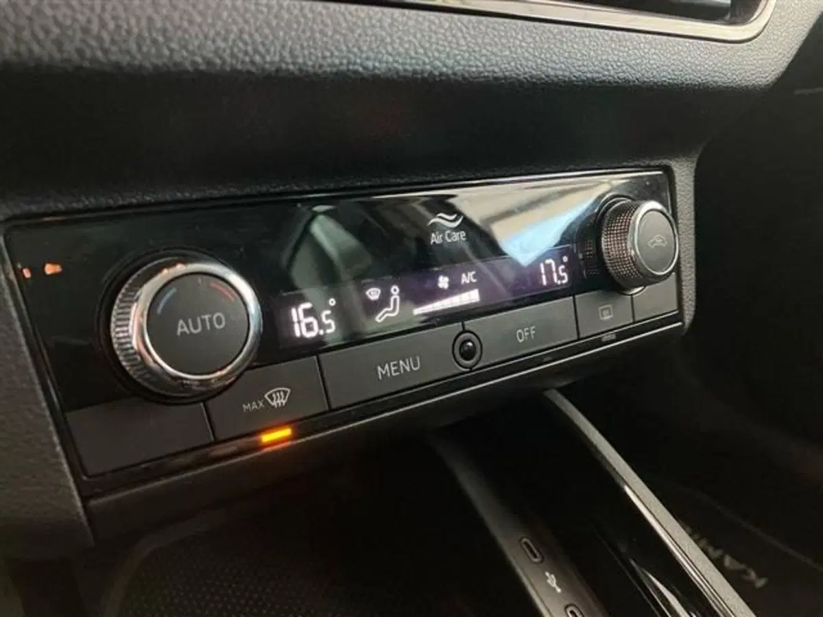 Skoda Kamiq usata a Como (17)