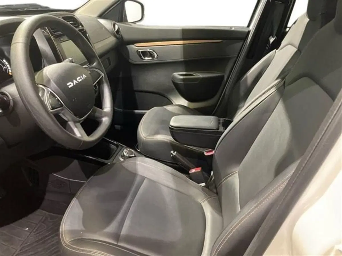 Dacia Spring usata a Como (10)