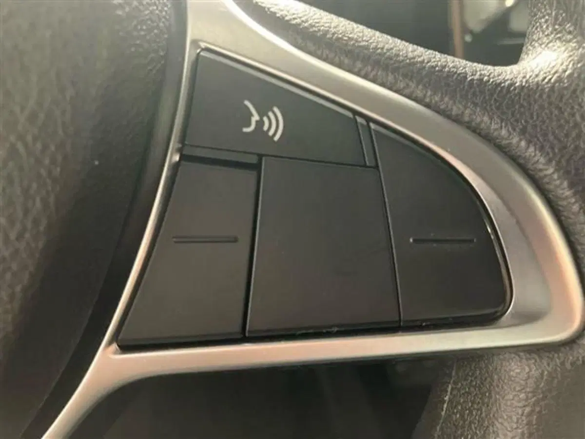 Dacia Spring usata a Como (17)
