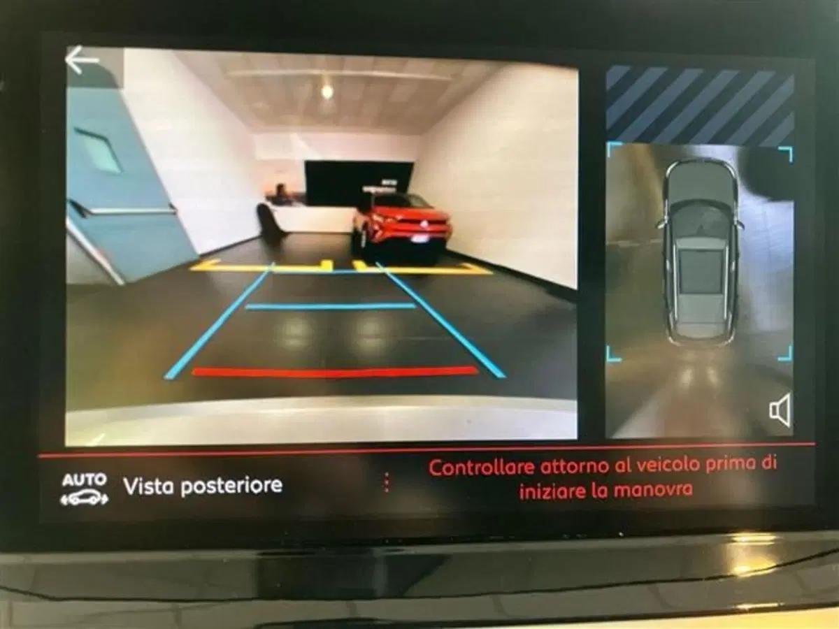 Peugeot 2008 usata a Como (14)
