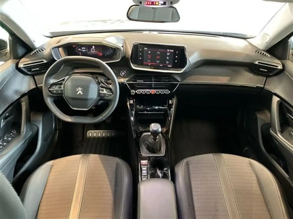 Peugeot 2008 usata a Como (9)