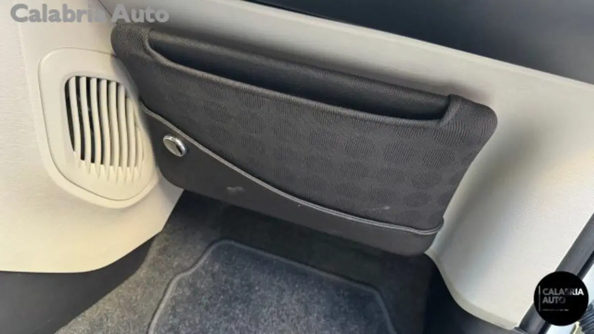 Toyota iQ usata a Reggio Calabria (20)