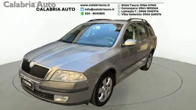Skoda Octavia Station Wagon 1.6 Wagon Ambiente GPLine del 2008 usata a Gioia Tauro