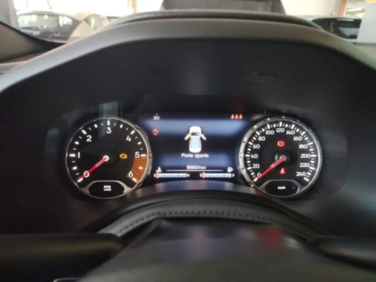Jeep Renegade usata a Forlì-Cesena (15)