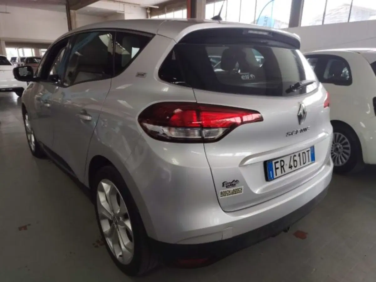 Renault Scenic E-Tech Electric usata a Forlì-Cesena (9)