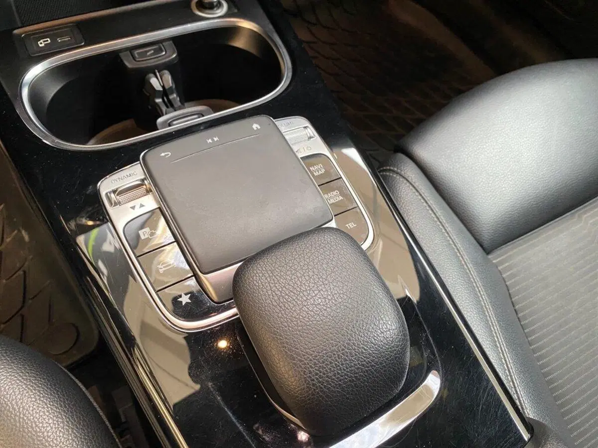 Mercedes-Benz Classe A Sedan usata a Torino (12)