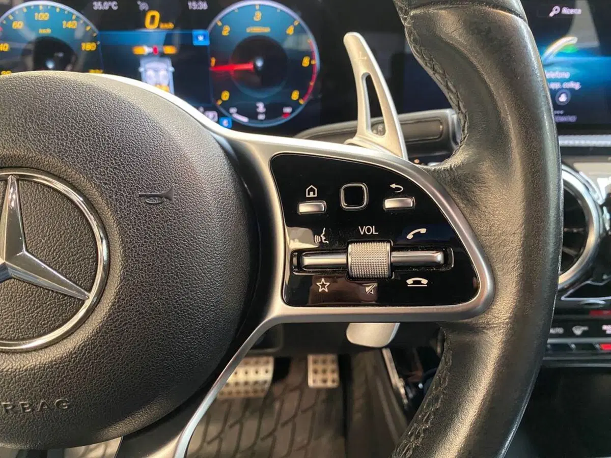 Mercedes-Benz Classe A Sedan usata a Torino (14)