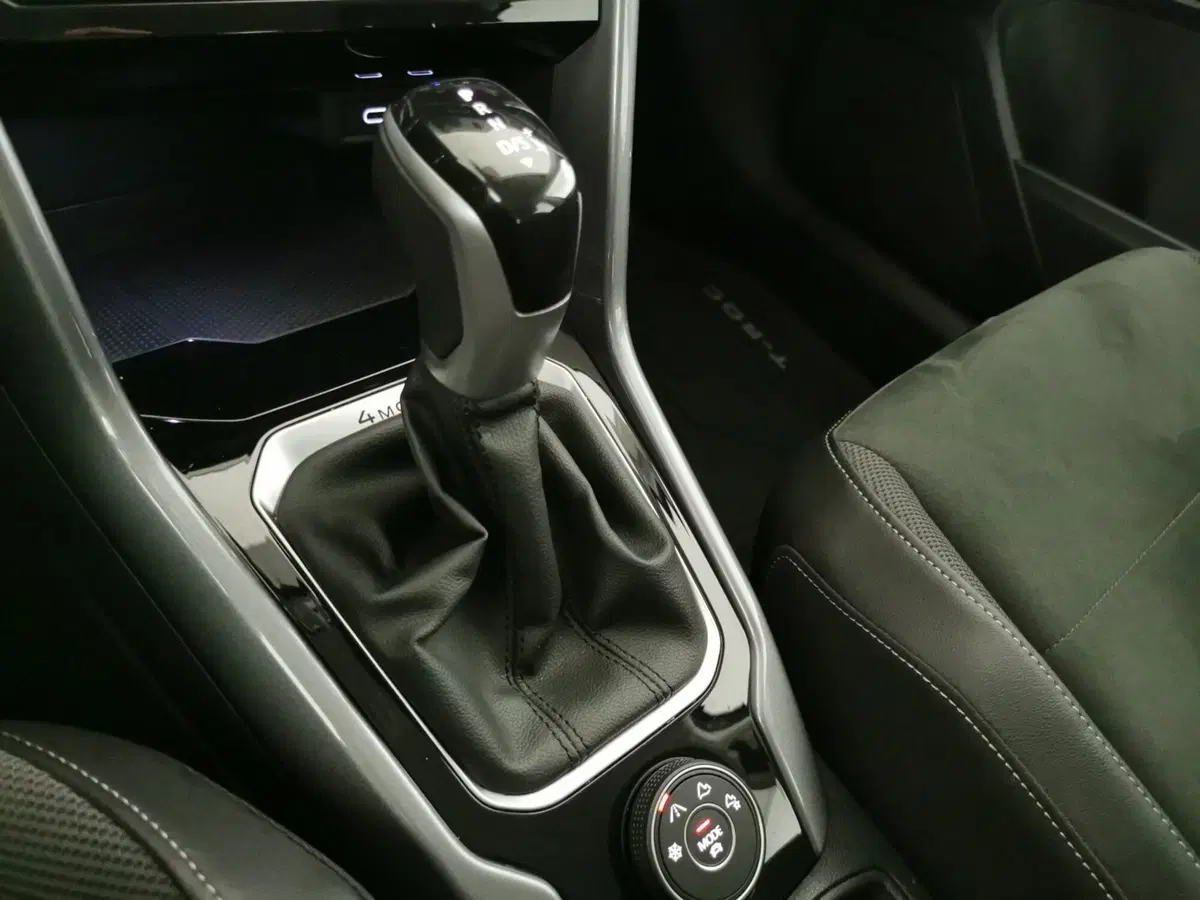 Volkswagen T-Roc usata a Chieti (16)