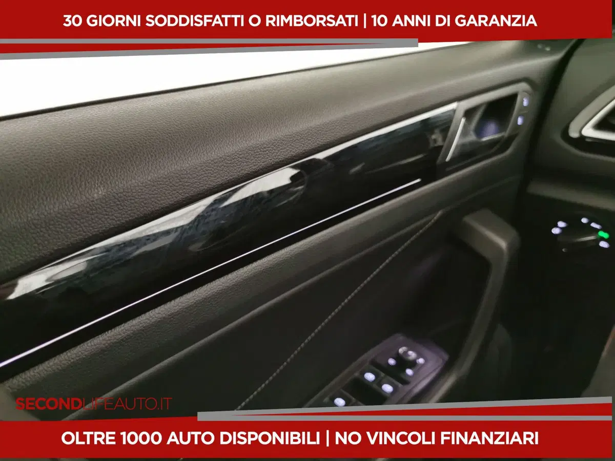 Volkswagen T-Roc usata a Chieti (12)