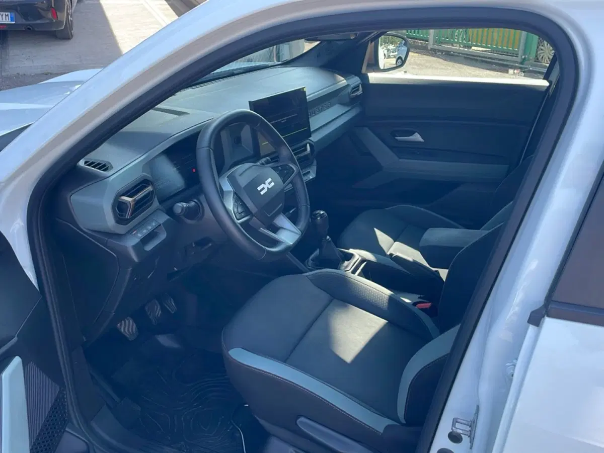 Dacia Duster usata a Bologna (12)