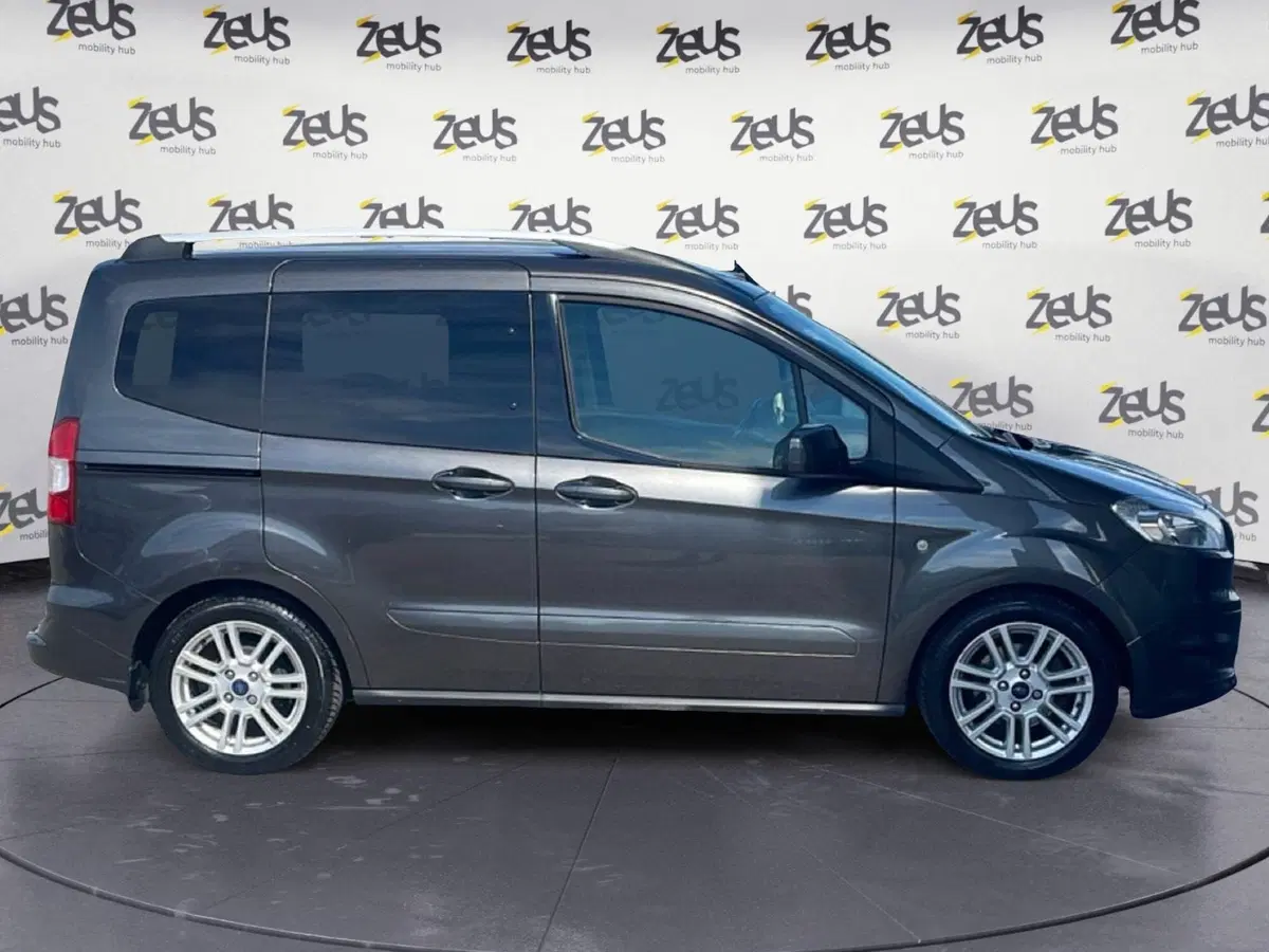 Ford Tourneo Courier usata a Bologna (7)