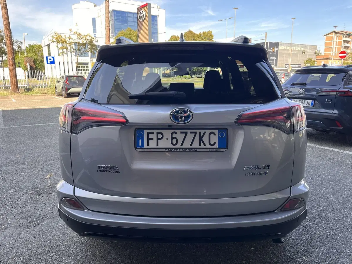 Toyota Rav4 usata a Modena (3)