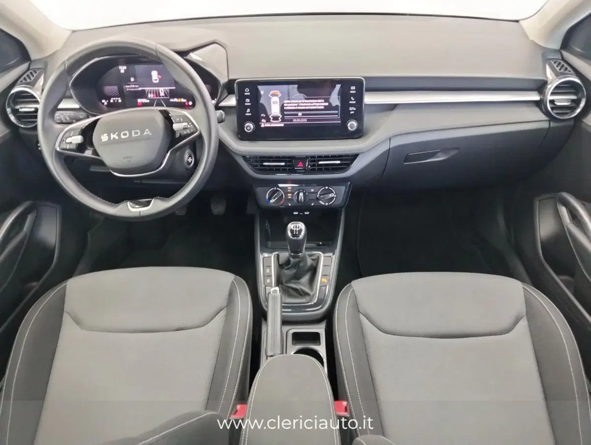 Skoda Fabia usata a Como (4)