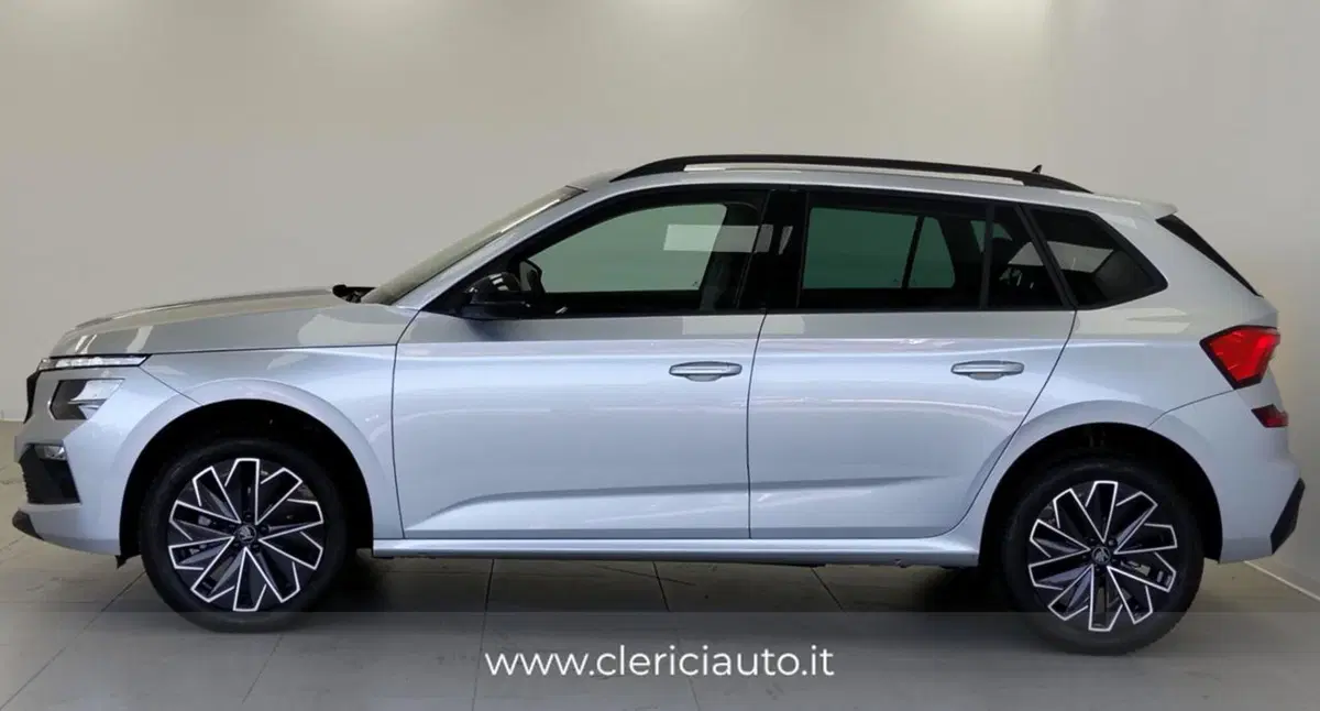 Skoda Kamiq usata a Como (8)