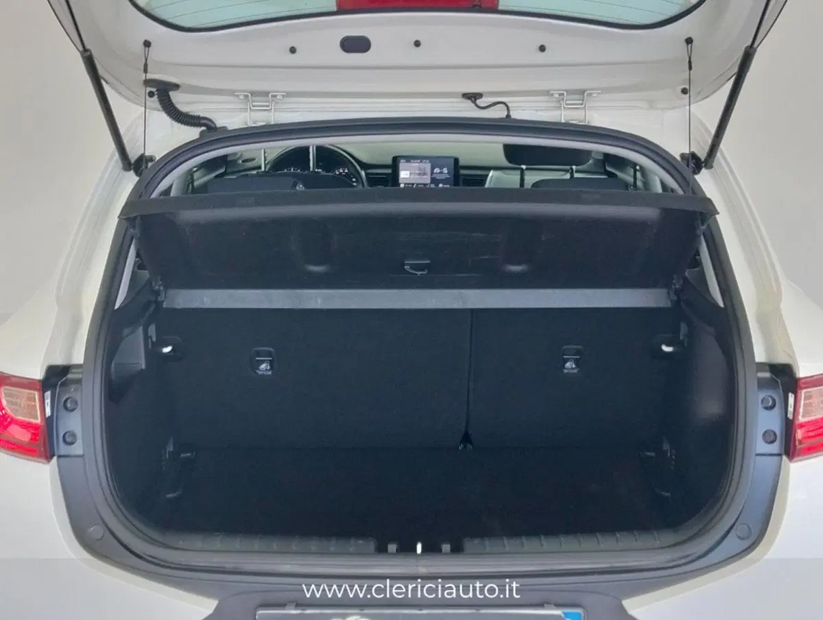 Kia Stonic usata a Como (16)