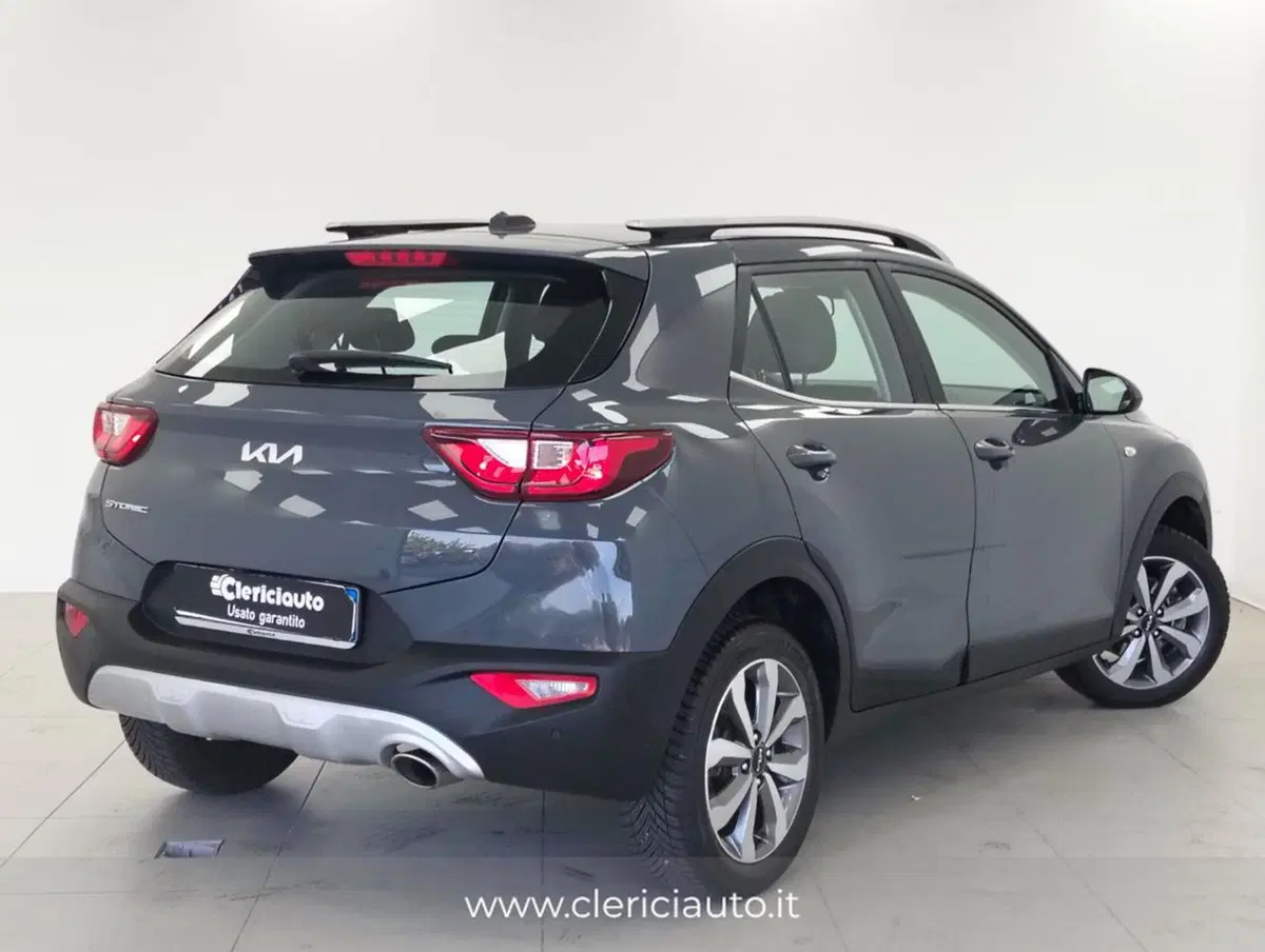 Kia Stonic usata a Como (2)