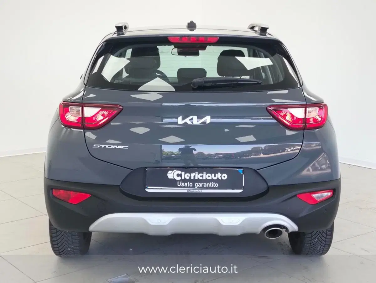Kia Stonic usata a Como (7)
