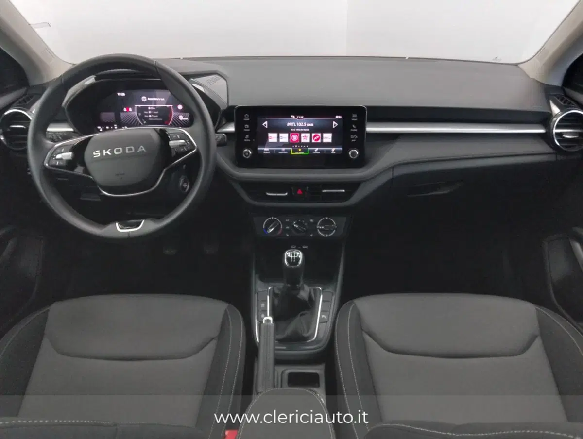 Skoda Fabia usata a Como (4)
