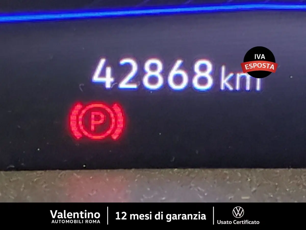 Volkswagen Touran usata a Roma (17)