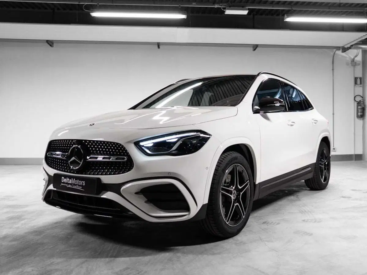 Mercedes-Benz GLA SUV nuova a Ancona