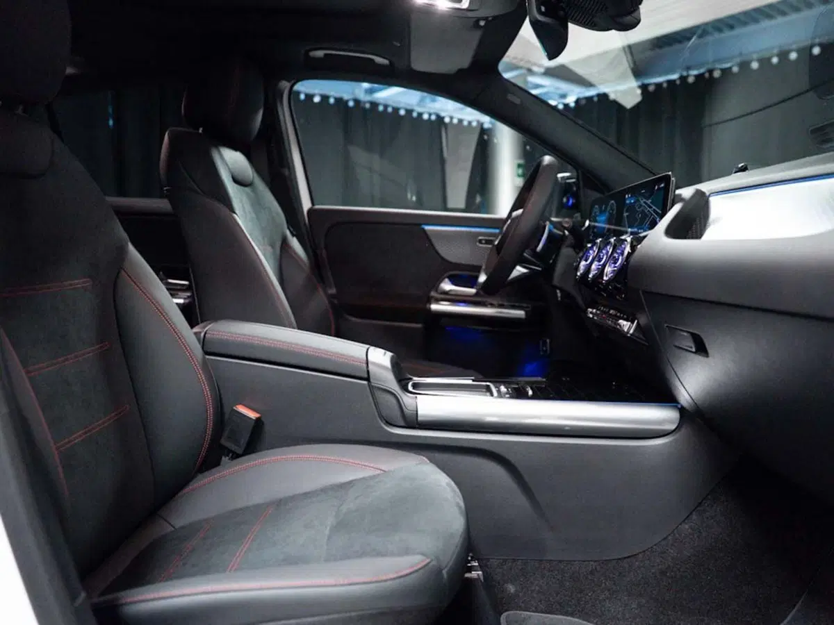 Mercedes-Benz GLA SUV nuova a Ancona (13)