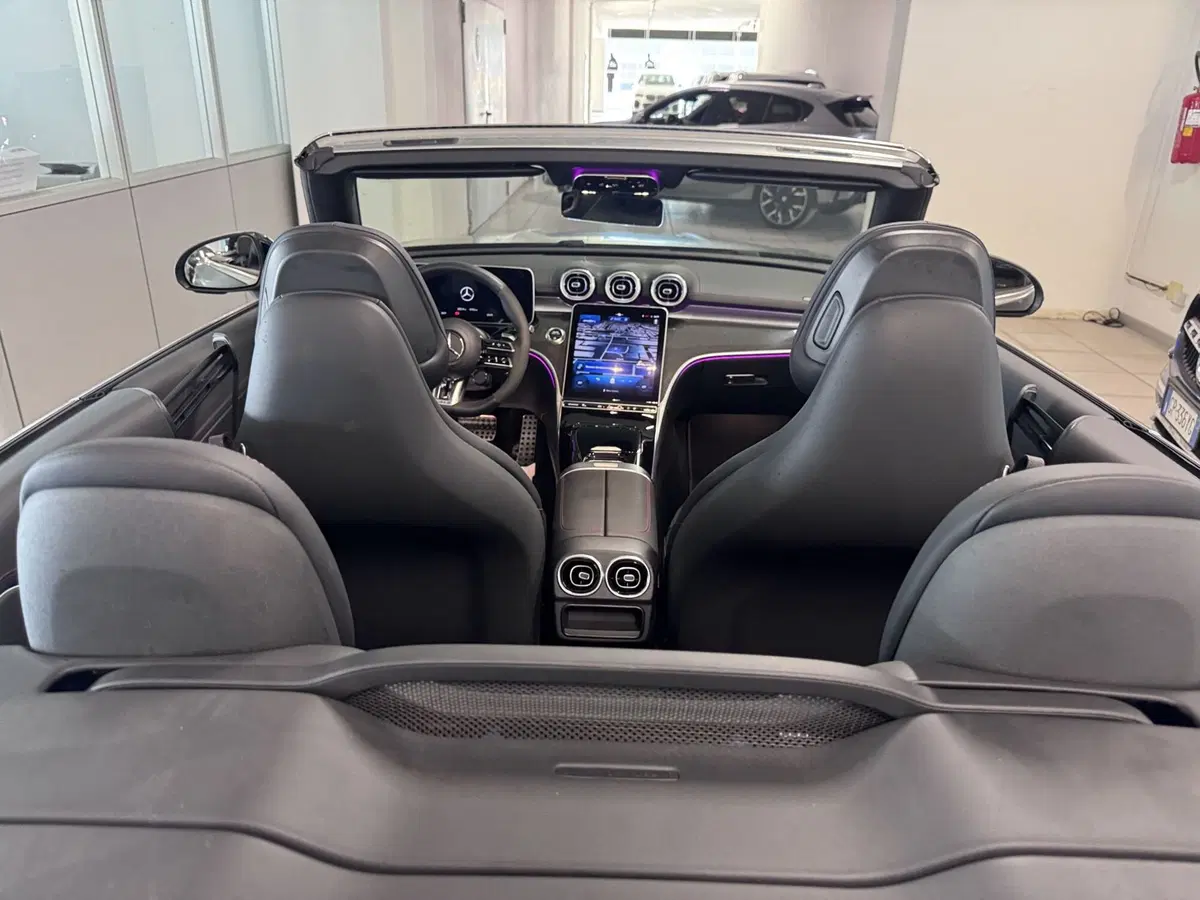 Mercedes-Benz CLE Cabrio usata a Messina (12)