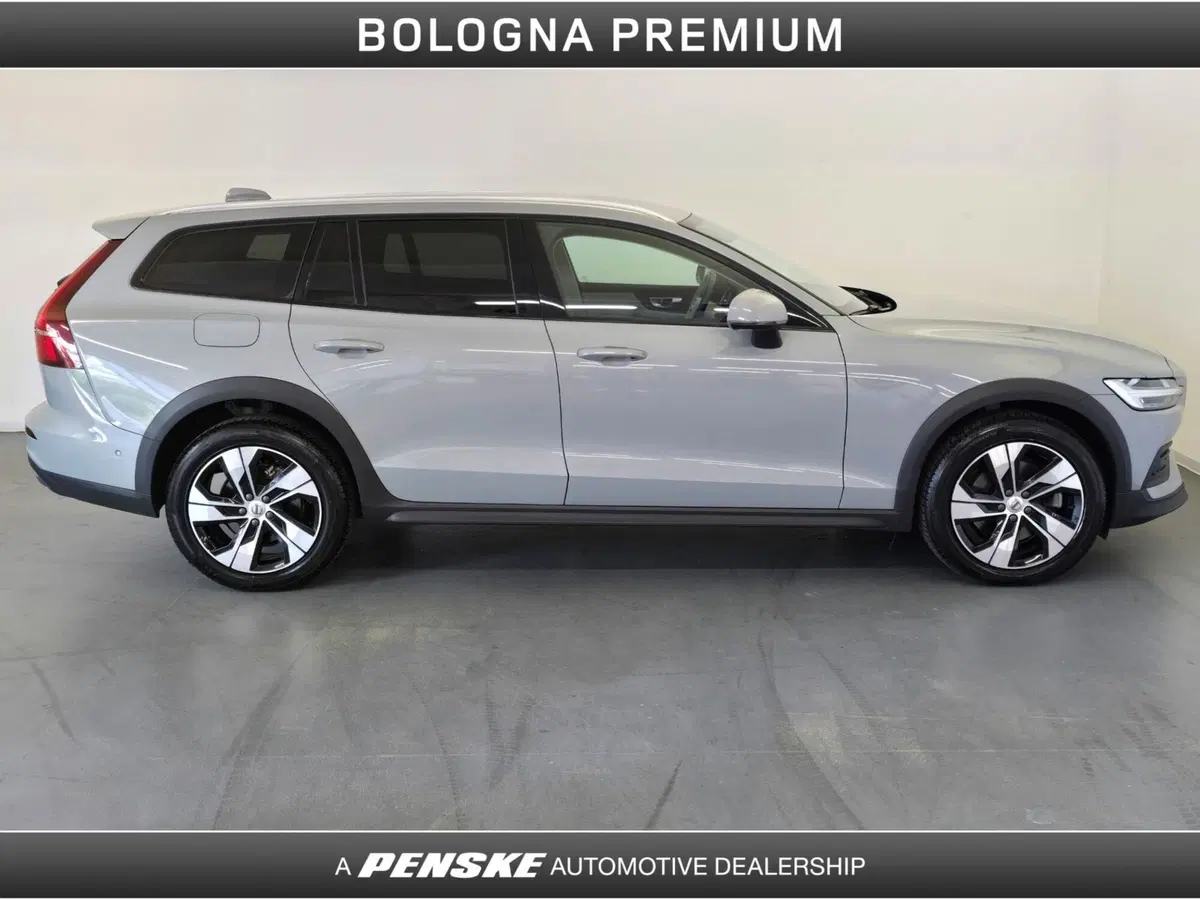 Volvo V60 Cross Country usata a Bologna (6)