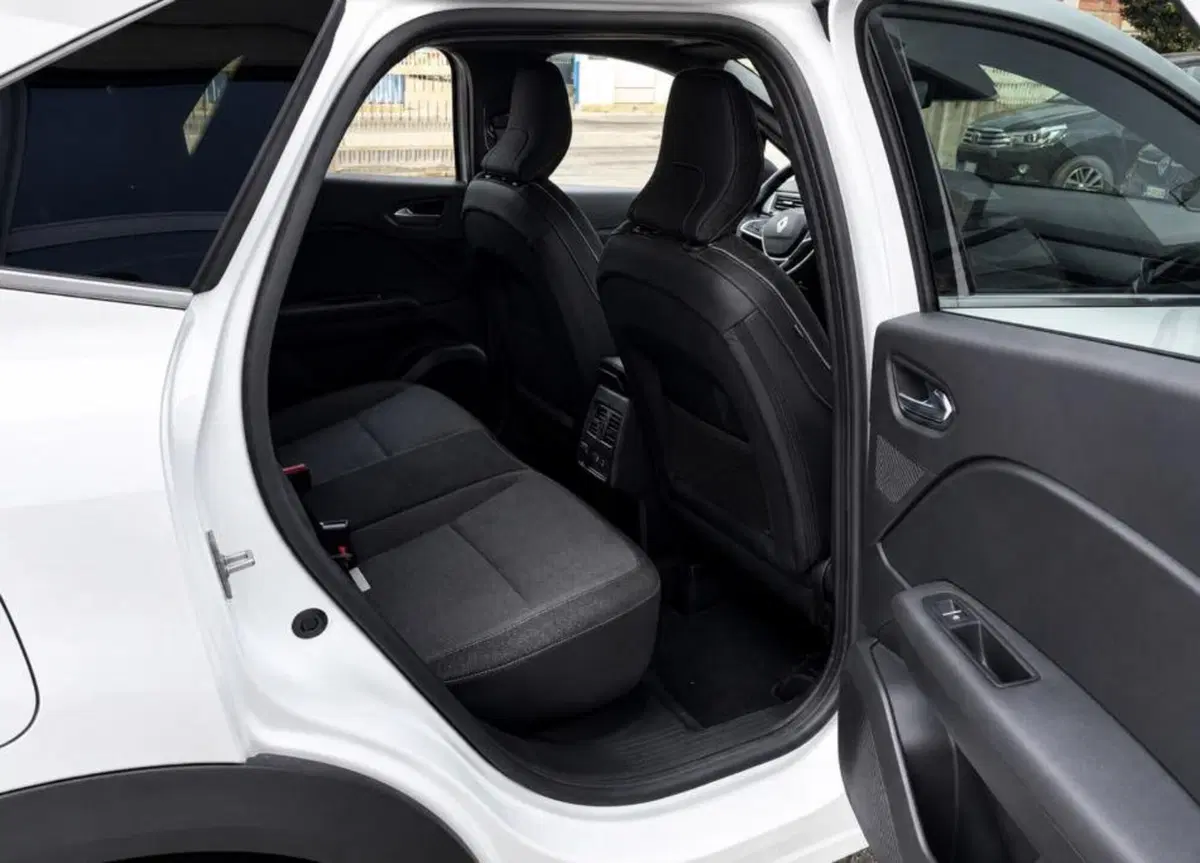 Renault Symbioz nuova a Rimini (7)
