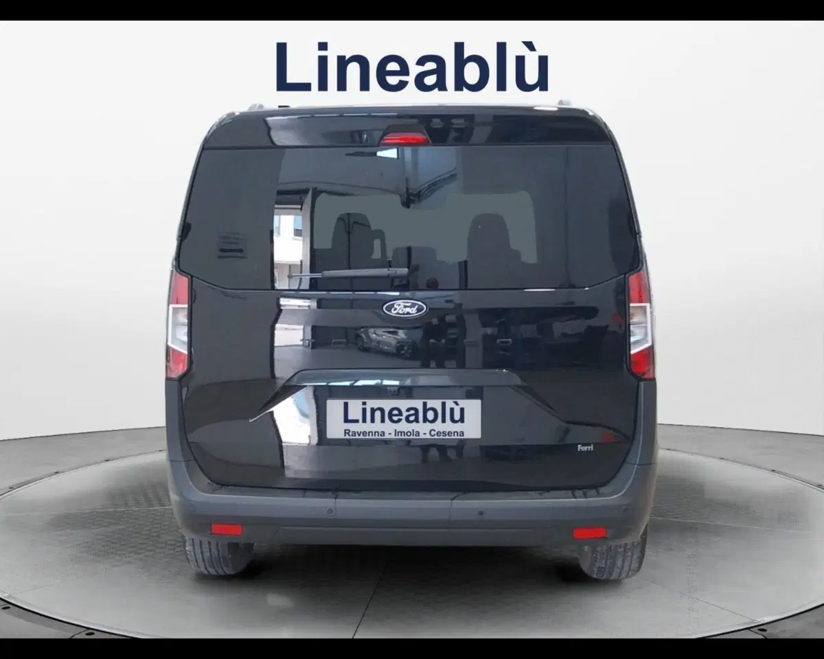 Ford Tourneo Courier usata a Forlì-Cesena (4)