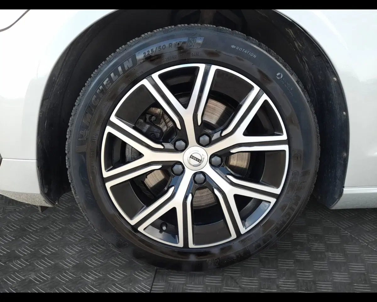Volvo V60 usata a Bologna (14)