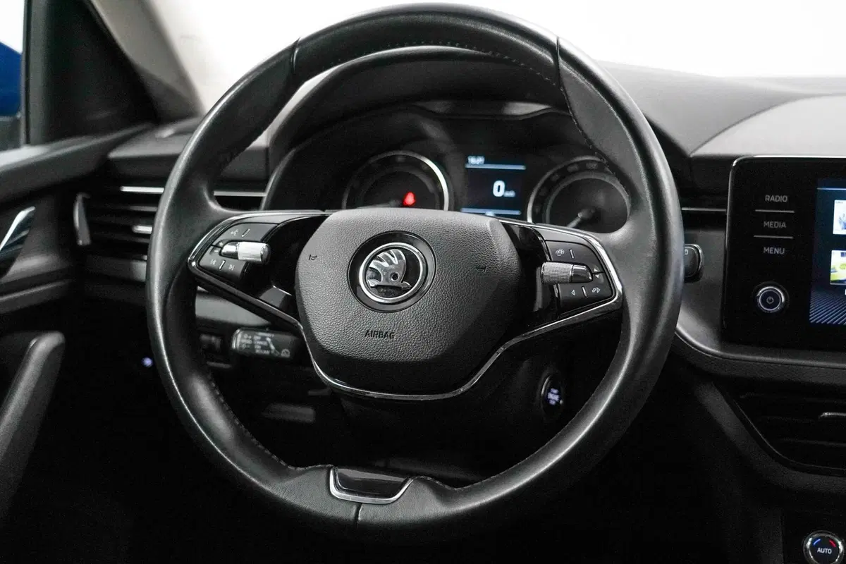 Skoda Kamiq usata a Varese (12)