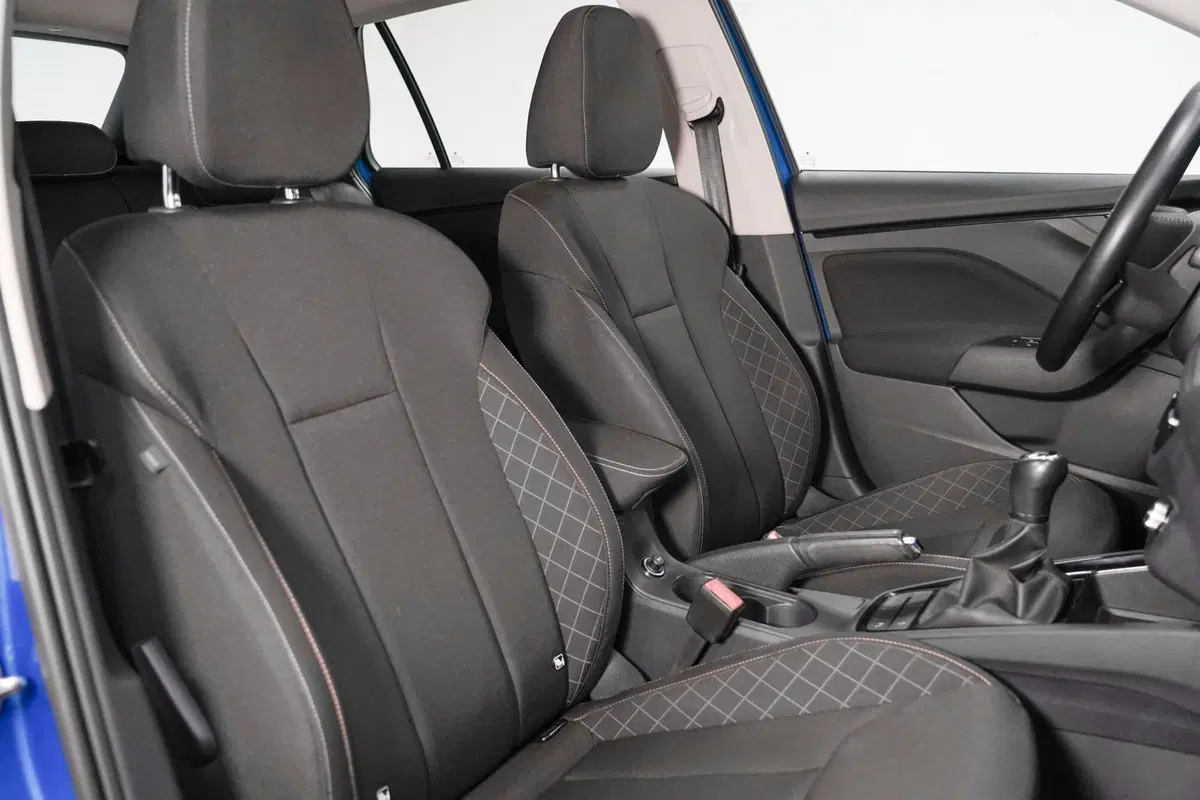 Skoda Kamiq usata a Varese (13)
