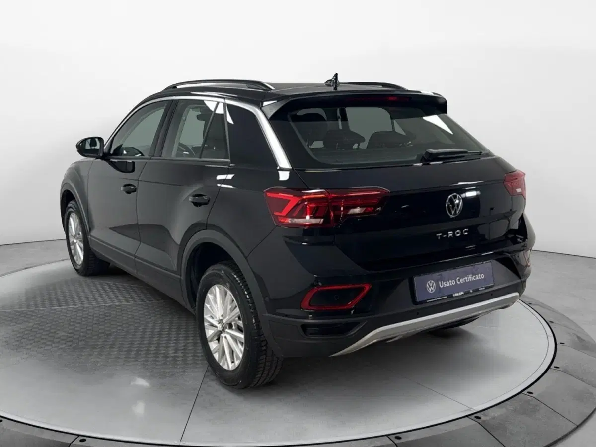 Volkswagen T-Roc usata a Varese (4)