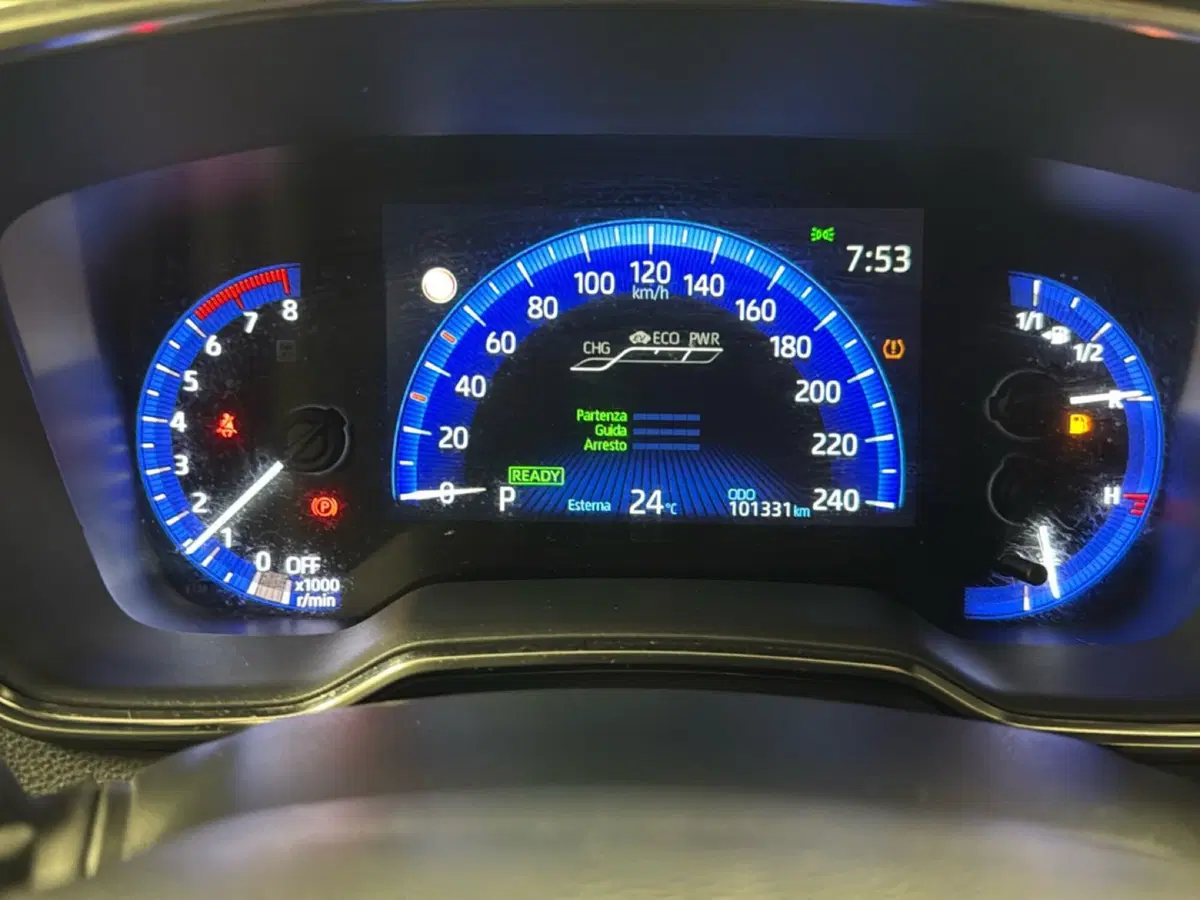 Toyota Corolla Touring Sports usata a Varese (10)