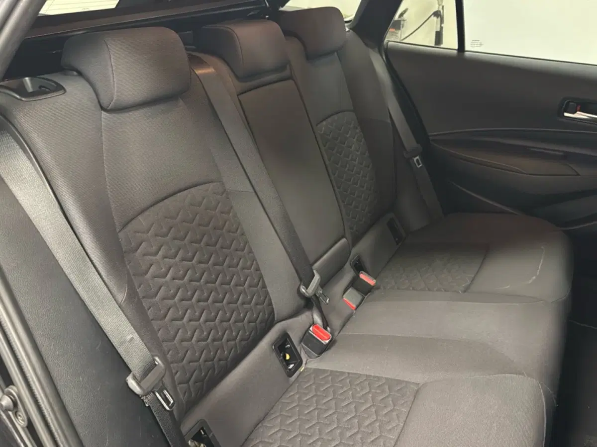 Toyota Corolla Touring Sports usata a Varese (14)