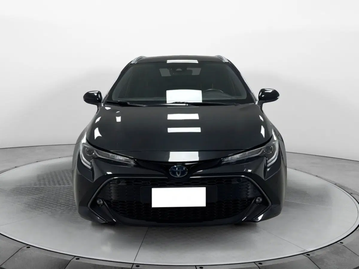 Toyota Corolla Touring Sports usata a Varese (2)