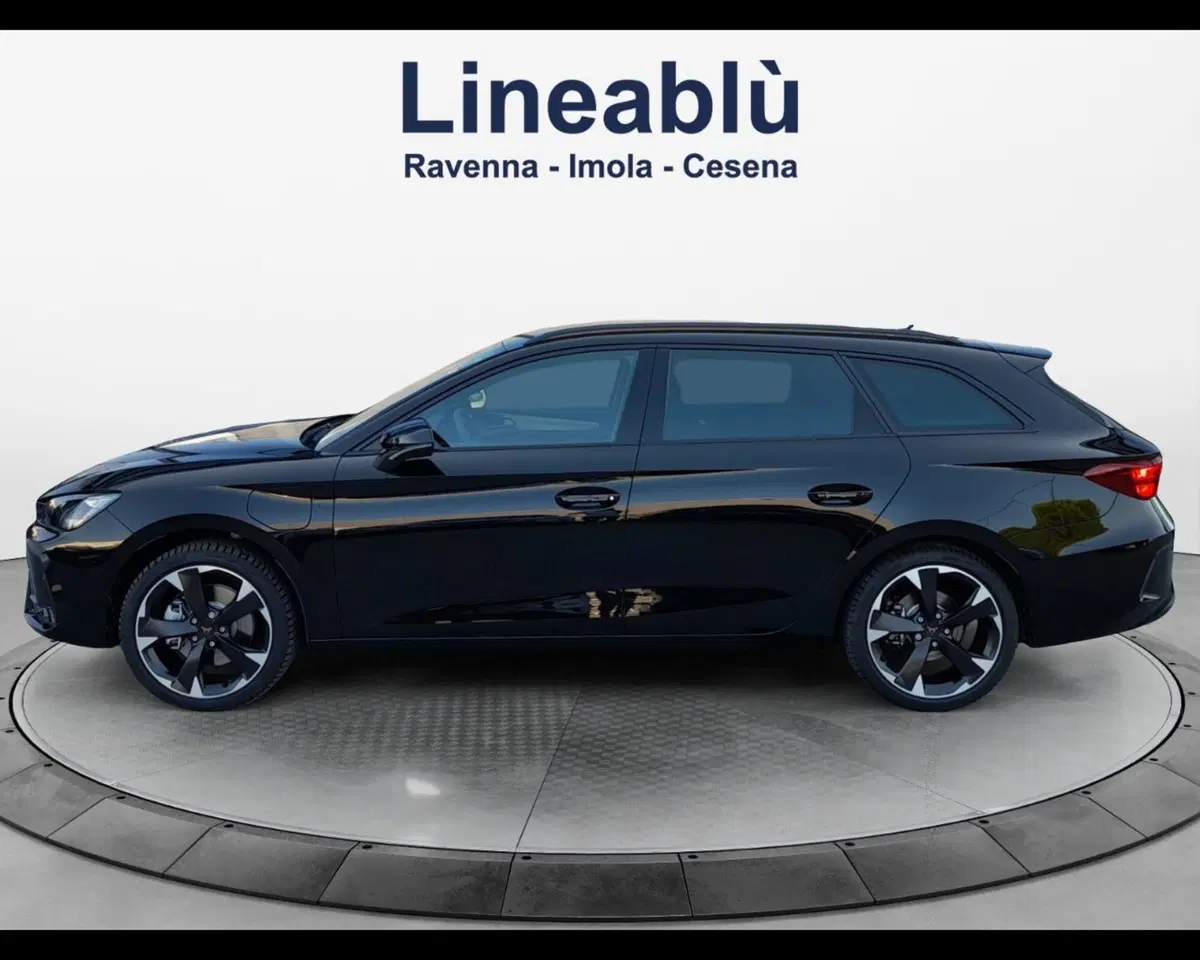 Cupra Leon Station Wagon nuova a Ravenna (2)