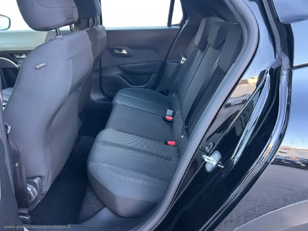 Lancia Ypsilon usata a Salerno (7)