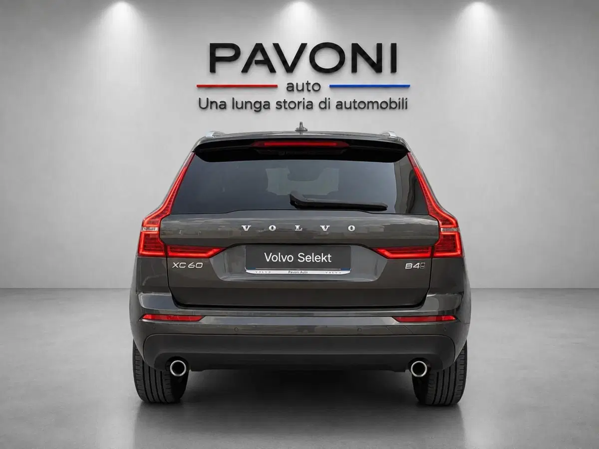 Volvo XC60 usata a Pescara (6)