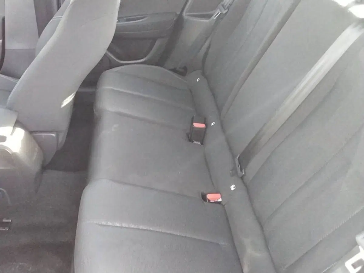 Lancia Ypsilon usata a Salerno (7)