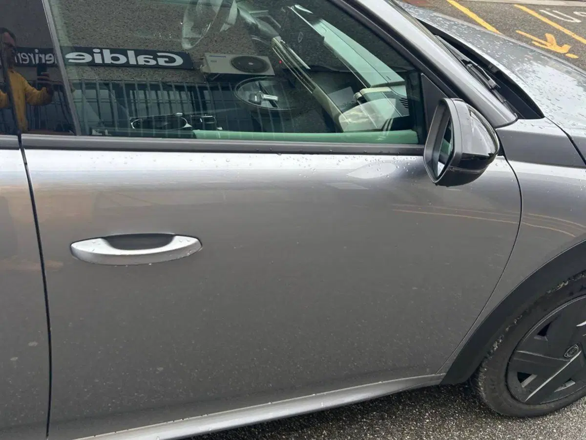 Lancia Ypsilon usata a Salerno (17)
