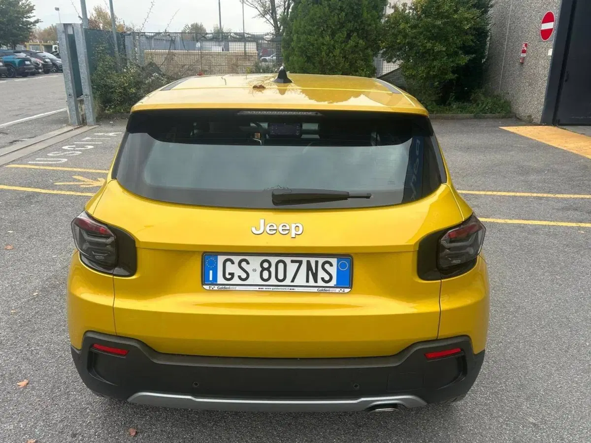 Jeep Avenger usata a Salerno (12)