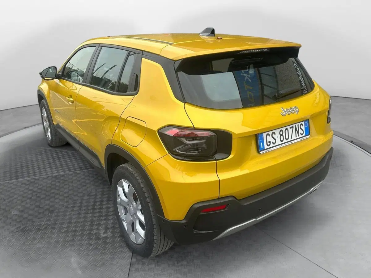 Jeep Avenger usata a Salerno (3)
