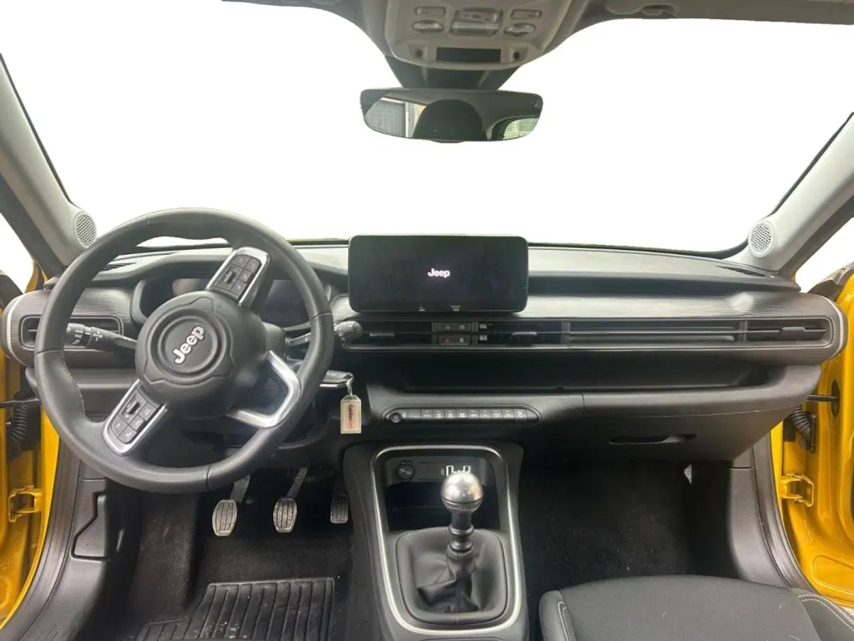 Jeep Avenger usata a Salerno (5)